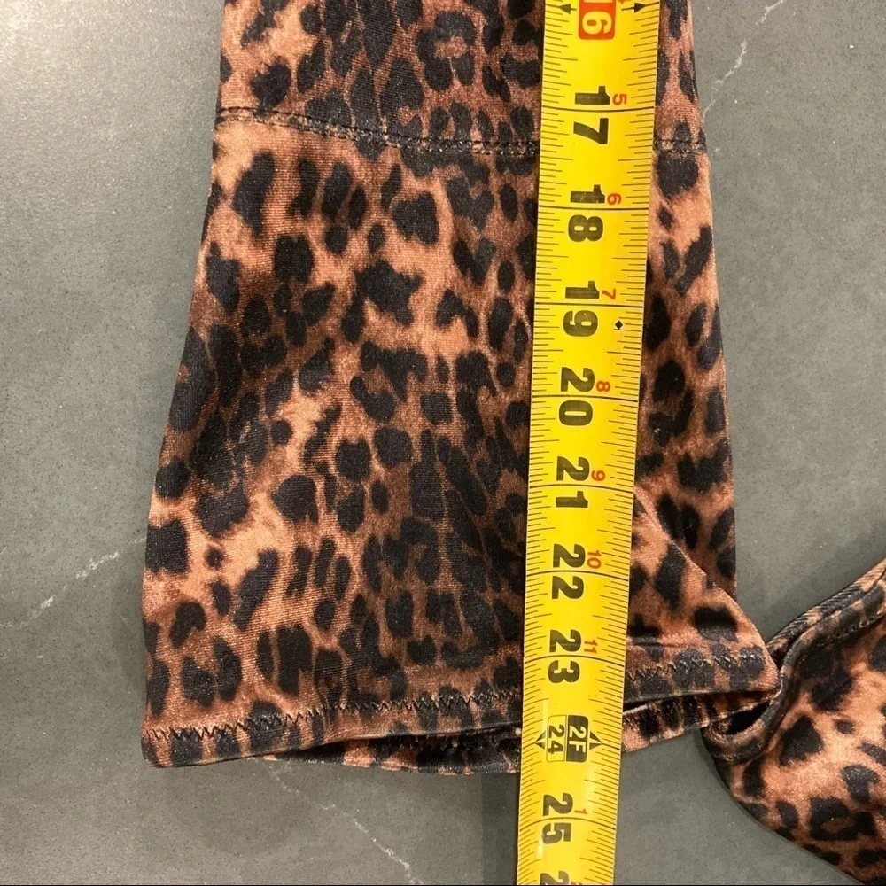 Bamboo sz 5.5 leopard print velvet OTK thigh high boots gold heel